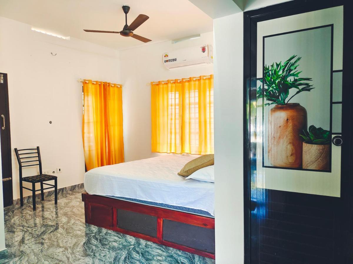 Malhar Marari Homestay Mararikulam Luaran gambar